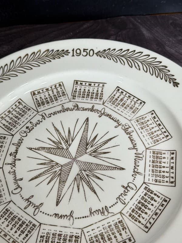 Vintage 1950 Calendar Collector Plate with Compass Gold Trim, 10 Inch - Thumbnail 5