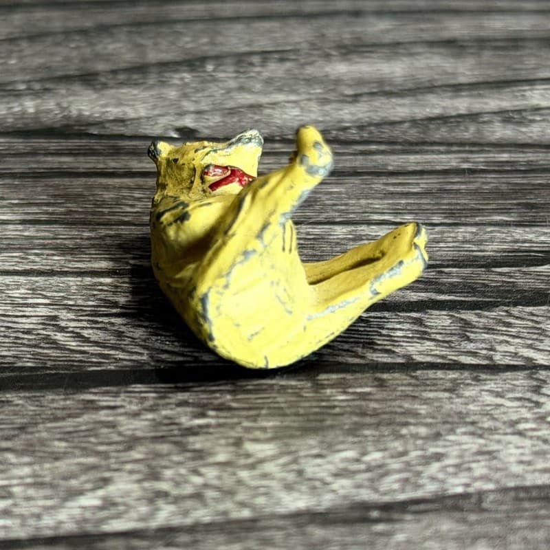Vintage Miniature Lead Teddy Bear Figurine, Sitting Yellow Bear with Red Bow, 1" - Thumbnail 4