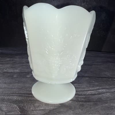 VTG NAPCO Milk Glass Grapes and Cherries Pedestal Heavy Bowl Planter Vase #1186 - Thumbnail 3