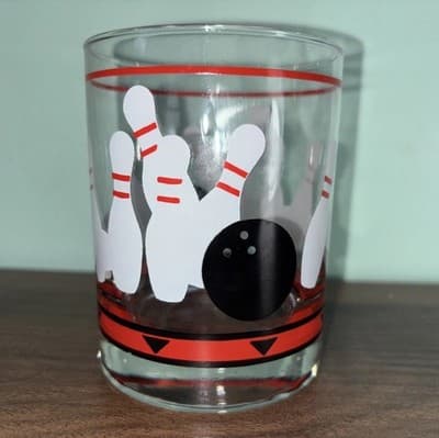 Unbranded Bowling Glass Bowling Pins And Balls Vintage Drinking Glass Red Black - Thumbnail 4