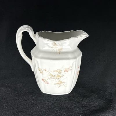 ROYAL SEMI-PORCELAIN JOHNSON BROS ENGLAND PITCHER BLUE FLOWERS GOLD TRIM Cream - Thumbnail 2