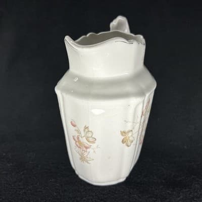ROYAL SEMI-PORCELAIN JOHNSON BROS ENGLAND PITCHER BLUE FLOWERS GOLD TRIM Cream - Thumbnail 3