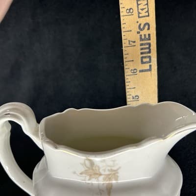 ROYAL SEMI-PORCELAIN JOHNSON BROS ENGLAND PITCHER BLUE FLOWERS GOLD TRIM Cream - Thumbnail 10