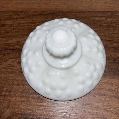 Fenton Milk Glass Hobnail Lid for Scalloped Creamer 3902-3 1/4" Replacement - Thumbnail 3