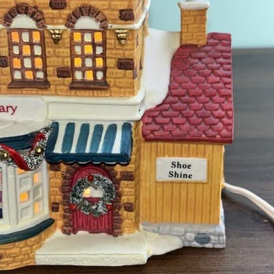 Dickensville Collectables NOMA Apothecary Shoe Shine Porcelain Lighted House - Thumbnail 3