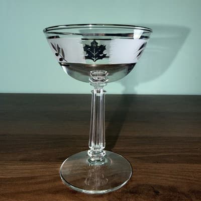 VTG LIBBY Frosted Silver Leaf MCM CHAMPAGNE / SHERBET 4 Oz GLASSES Replacement - Thumbnail 3