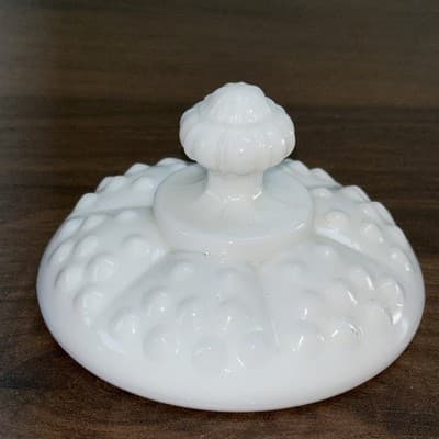 Fenton Milk Glass Hobnail Lid for Scalloped Creamer 3902-3 1/4" Replacement - Thumbnail 6
