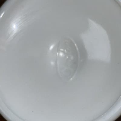 Fenton Milk Glass Hobnail Lid for Scalloped Creamer 3902-3 1/4" Replacement - Thumbnail 8