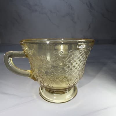 Federal Glass NORMANDIE Bouquet/Lattice Yellow Open Sugar Bowl Depression - Thumbnail 8