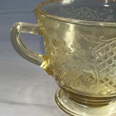 Federal Glass NORMANDIE Bouquet/Lattice Yellow Open Sugar Bowl Depression - Thumbnail 5
