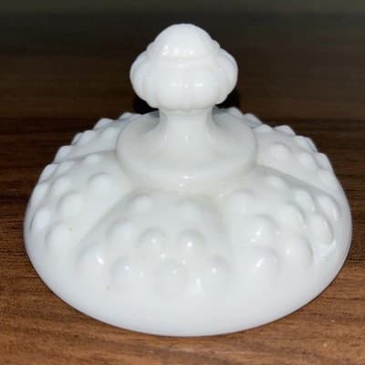 Fenton Milk Glass Hobnail Lid for Scalloped Creamer 3902-3 1/4" Replacement - Thumbnail 2