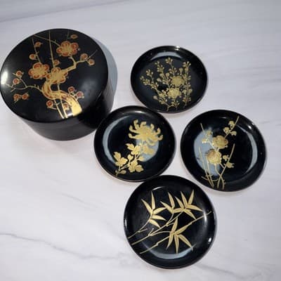Japanese Black Lacquer Vintage Coasters w/Gold Flowers Leaf Limbs Design - Thumbnail 2