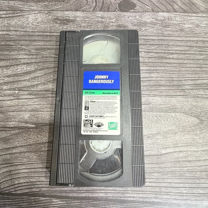 Johnny Dangerously VHS 1984 Michael Keaton Comedy Tape - Thumbnail 10