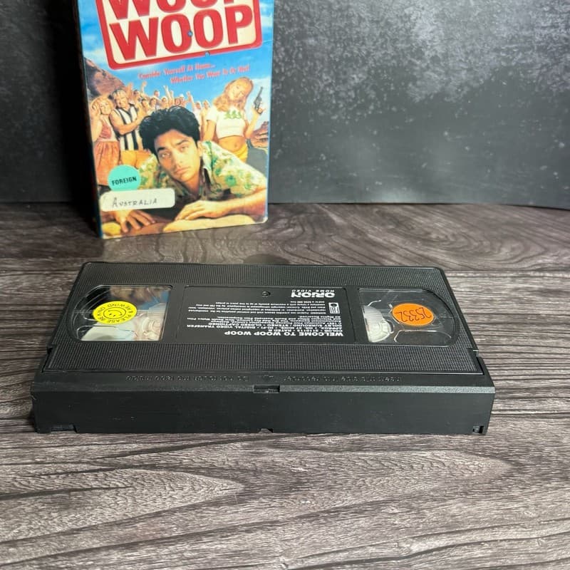 Welcome to Woop Woop (VHS, 1999) Johnathon Schaech Australian Comedy - Thumbnail 4
