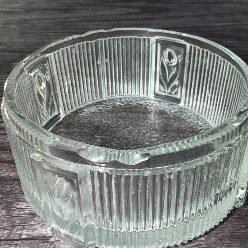 Vintage Art Deco Ribbed Glass Powder Jar Floral Brass Lid Chipped - Thumbnail 3