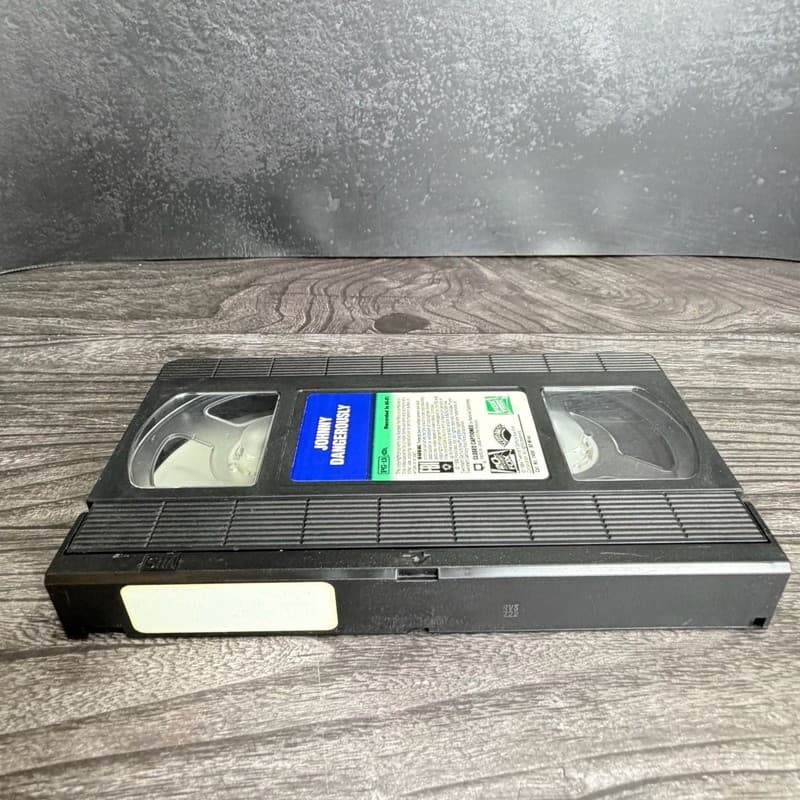 Johnny Dangerously VHS 1984 Michael Keaton Comedy Tape - Thumbnail 11