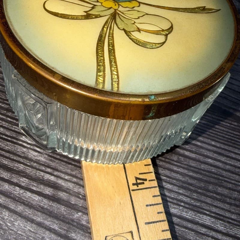 Vintage Art Deco Ribbed Glass Powder Jar Floral Brass Lid Chipped - Thumbnail 10