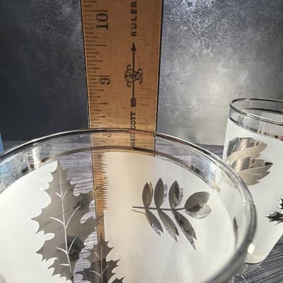 2 Vintage Libbey Frosted Pilsner Glasses Mid Century Barware Silver Leaf Foliage - Thumbnail 14