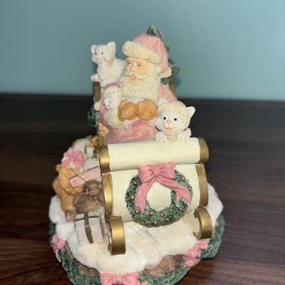 Pink Ceramic Christmas Music Box Santa Claus and Cats in a Sleigh Works - Thumbnail 3