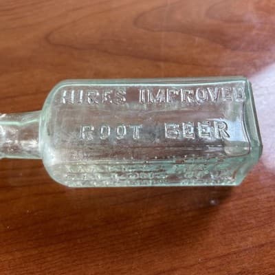 1880s HIRES IMPROVED ROOT BEER MAKES 5 GALLONS DRINK Soda BOTTLE antique - Thumbnail 4