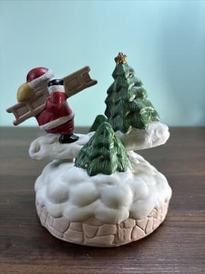 Vintage Santa Christmas Tree Rocking Ceramic Music Box Holiday Decoration - Thumbnail 5