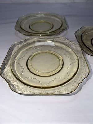 Set Of 3 Federal Madrid Amber Depression Glass 5 3/4” Square Saucers - Thumbnail 4