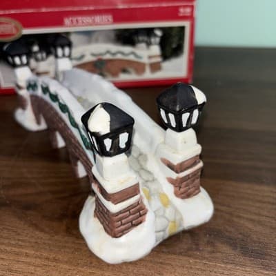 Dickens Collectible Accessories 1997 Vintage Porcelain Bridge 384-0410 - Thumbnail 4
