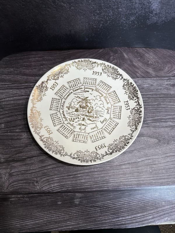 Vintage 1953 Calendar Plate with Windmill Scene and Gold Filigree Trim, 10" - Thumbnail 2