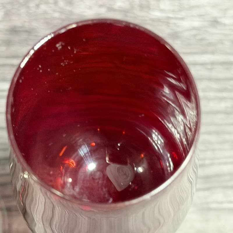 Vintage Bombay Company Ruby Red Champagne Flutes with Clear Air Twist Stem, 9.5" - Thumbnail 3