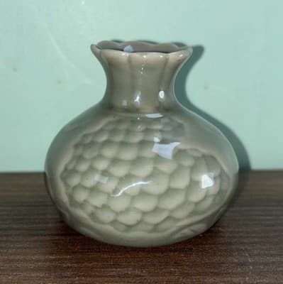 Antique VTG Chinese Celedon Green Fish Scale Flowers SMALL Vase or Brush Pot 3" - Thumbnail 3