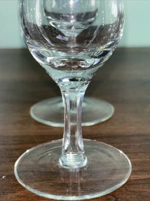 Crystal Flutted Champagne Glasses Berry And Leafs Cut Glass Cut Stem Vintage Bar - Thumbnail 4