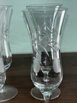 Crystal Flutted Champagne Glasses Berry And Leafs Cut Glass Cut Stem Vintage Bar - Thumbnail 3