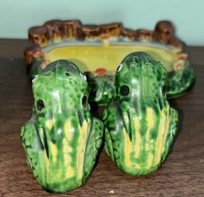 VTG Frogs Pond Salt & Pepper Shaker Set Handpainted Spaghetti ware realistic - Thumbnail 7