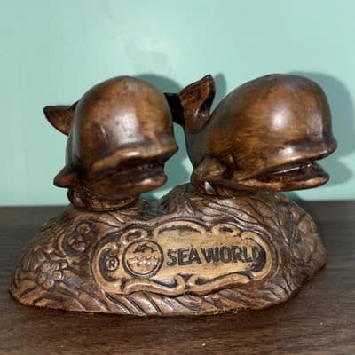 VTG Whale SEA WORLD SALT & PEPPER SHAKERS Wood Look Flowers TREASURE CRAFT MCM