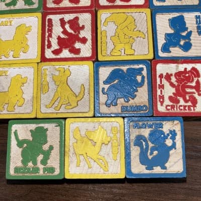 Vintage Disney Alphabet Blocks Children’s Toy Set of 15 Blocks Disneyana Toys - Thumbnail 4