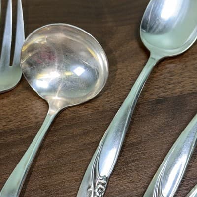 8 Serving Pieces Rogers International EXQUISITE Silverplate 1957 Spoons Ladle - Thumbnail 6
