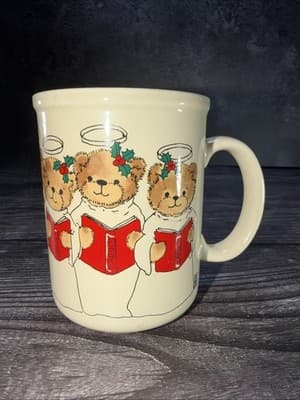 Vintage 1982 Lucy And Me Enesco Teddy Bear Christmas Choir Coffee Mug 10oz EUC