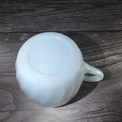 Fire-King Glass Light Blue Azurite Swirl Creamer – Vintage Fire-King Cream Pit - Thumbnail 8