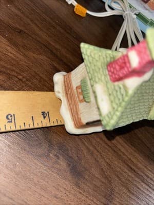 Porcelain Lighted Public House Lighted house collection Vintage Miniature 4.5” - Thumbnail 9