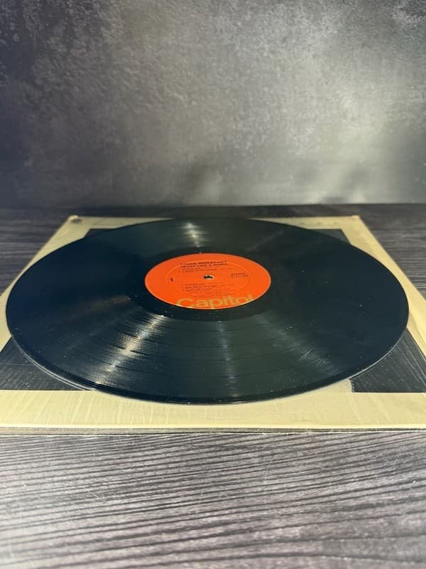 Linda Ronstadt - Heart Like A Wheel Vinyl LP (1974) Columbia House Club Edition - Thumbnail 4