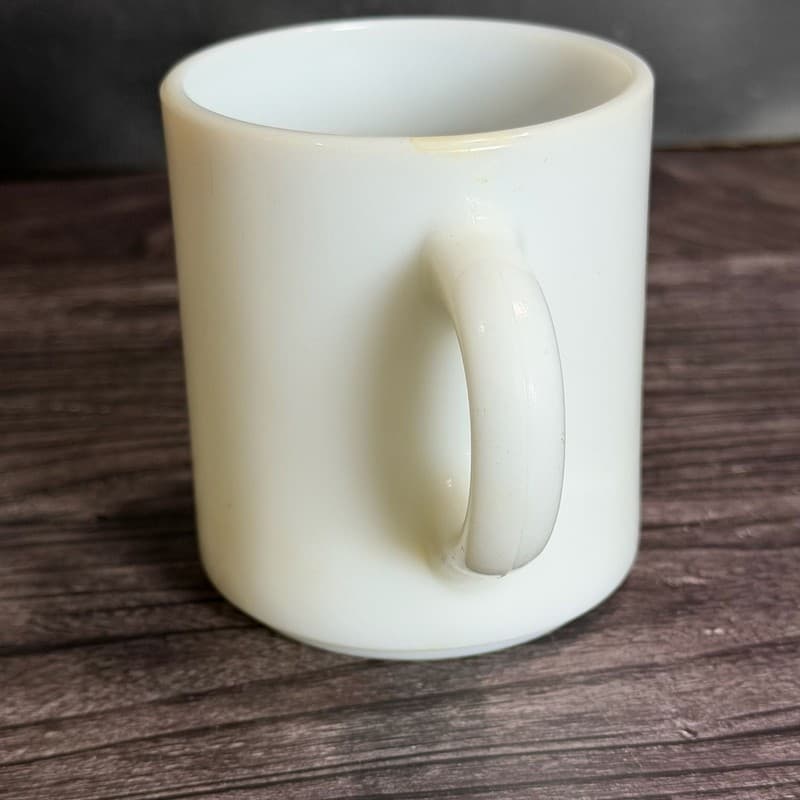 Vintage Fire-King White Milk Glass D-Handle Coffee Mug - Thumbnail 2