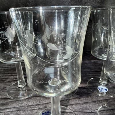 Set of 6 Wine Glasses Cut Flower Leaf Pattern Clear Javit Crystal Stemware 6.25� - Thumbnail 5