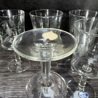 Set of 6 Wine Glasses Cut Flower Leaf Pattern Clear Javit Crystal Stemware 6.25� - Thumbnail 8
