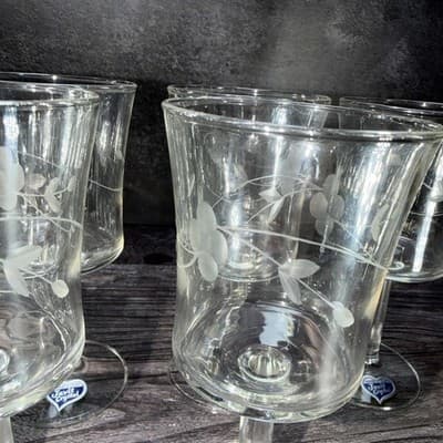 Set of 6 Wine Glasses Cut Flower Leaf Pattern Clear Javit Crystal Stemware 6.25� - Thumbnail 2