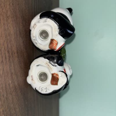 Vintage Lefton Christmas Panda Bears Salt & Pepper Shakers Candy Cane & Wreath - Thumbnail 8