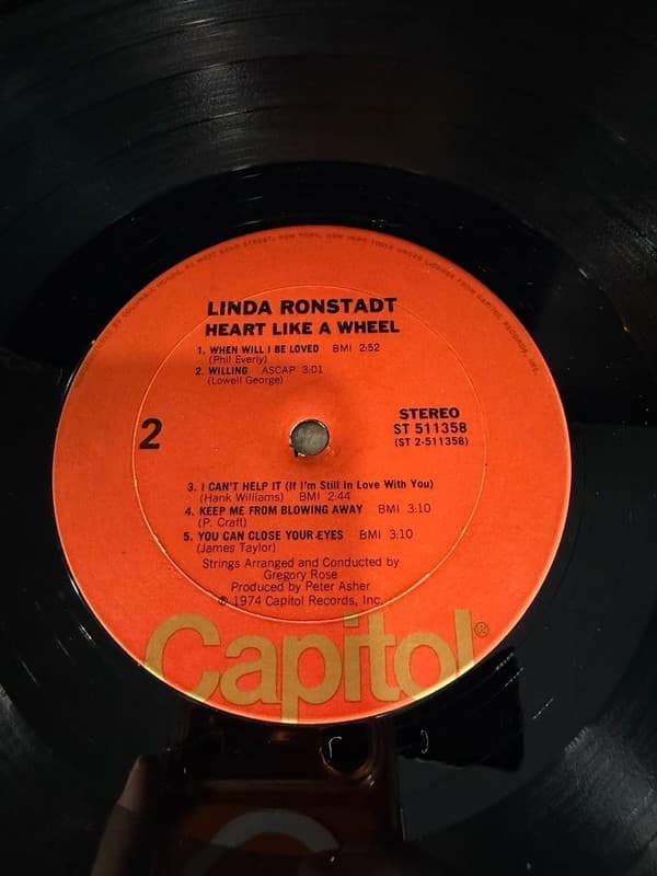 Linda Ronstadt - Heart Like A Wheel Vinyl LP (1974) Columbia House Club Edition - Thumbnail 7