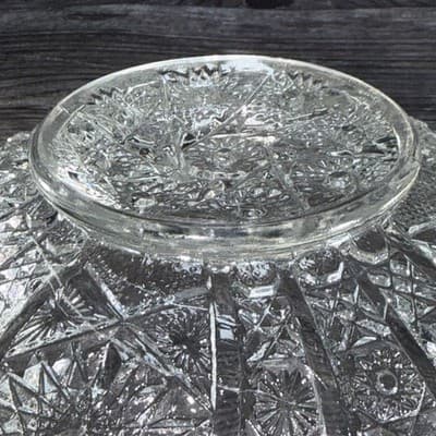 Vintage Imperial Daisy and Button Crystal Large Serving BOWL 7.5” heavy - Thumbnail 11