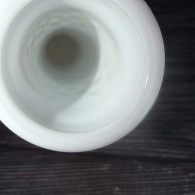 Hoosier Milk White Glass Vase Diamond Quilt Pattern Vintage Rose Bud Retro - Thumbnail 9