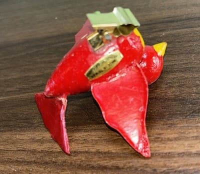 Vintage Clip On Wooden Bird Ornament Red Yellow 2” Long - Thumbnail 8