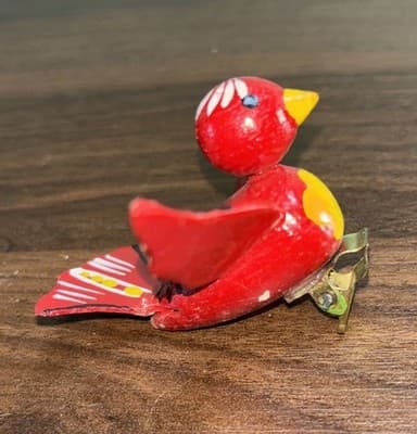 Vintage Clip On Wooden Bird Ornament Red Yellow 2” Long - Thumbnail 4